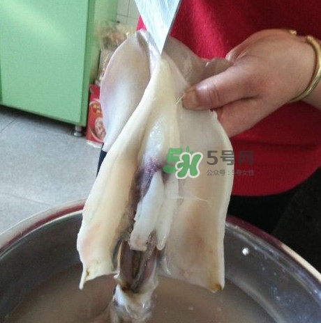 魷魚是堿性食物嗎？魷魚是酸性還是堿性？