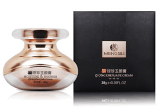 夢(mèng)詩(shī)麗天璽瓊珍玉顏膏怎么樣？夢(mèng)詩(shī)麗天璽膏有激素嗎？