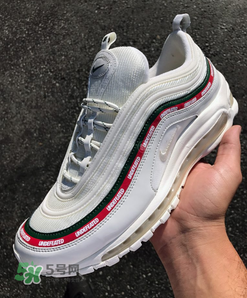 undefeated與nike air max 97聯(lián)名白色款什么時候發(fā)售_實物怎么樣？