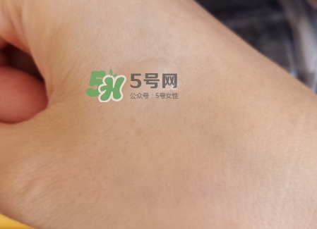 資生堂紅妍肌活精華露怎么用？資生堂紅妍精華使用方法