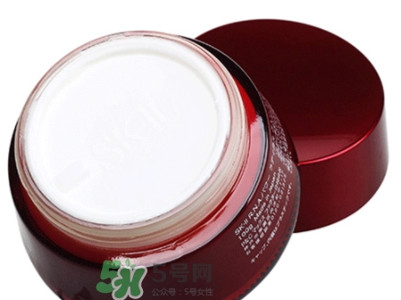 sk2大紅瓶和小紅瓶哪個好？sk2大紅瓶和小紅瓶區(qū)別
