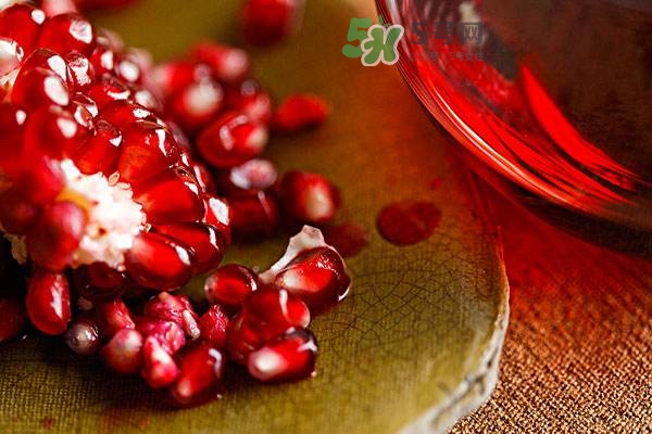吃石榴籽有什么好處？吃石榴籽有副作用嗎？