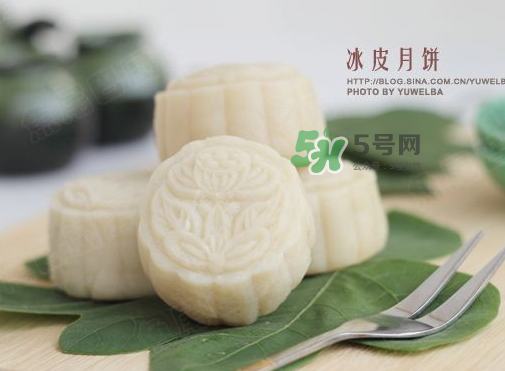 冰皮月餅皮太黏怎么辦？冰皮月餅粘手怎么回事？