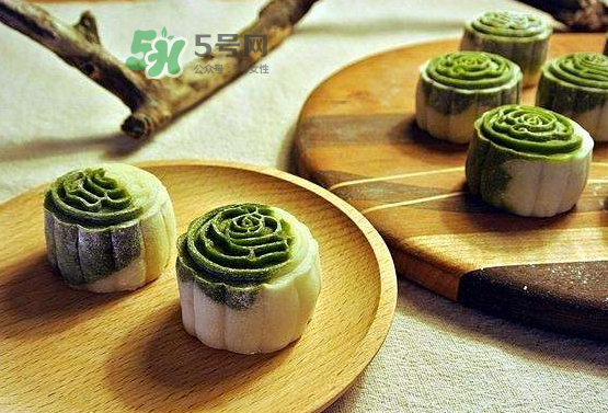 冰皮月餅太軟怎么辦？冰皮月餅皮很硬怎么辦？