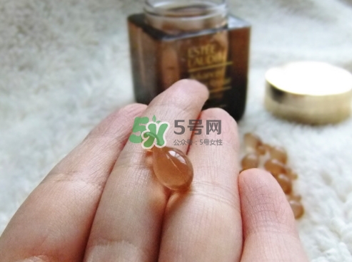 雅詩蘭黛小棕瓶安瓶膠囊怎么樣？雅詩蘭黛小棕瓶膠囊功效