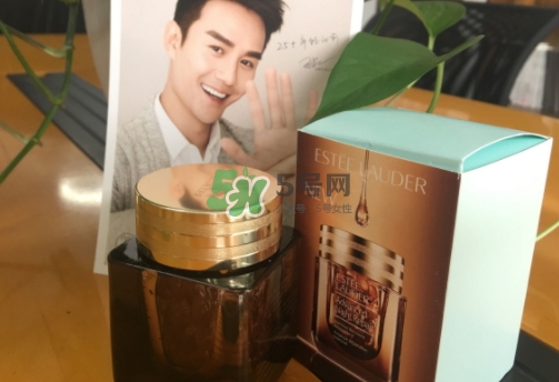 雅詩蘭黛小棕瓶膠囊多少錢？小棕瓶安瓶膠囊專柜價(jià)格