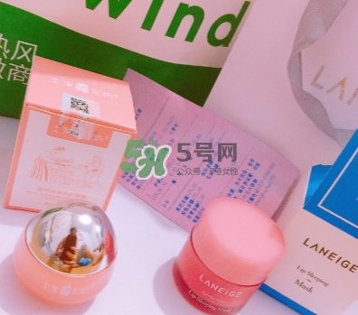 土家硒泥坊唇膜和蘭芝唇膜哪個好？土家硒泥坊唇膜和蘭芝對比