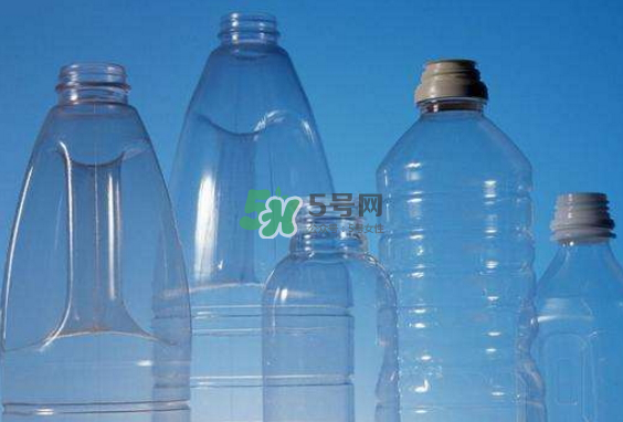 喝水就想小便是什么原因？喝水尿頻怎么辦？