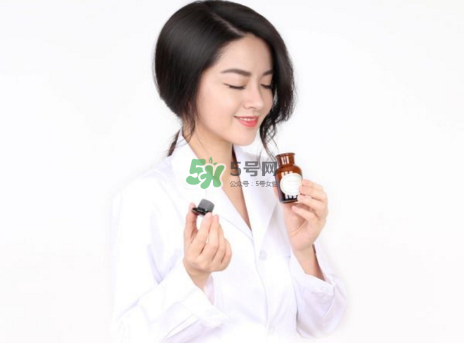 刷酸爆痘怎么辦？刷酸爆痘要不要繼續(xù)刷？