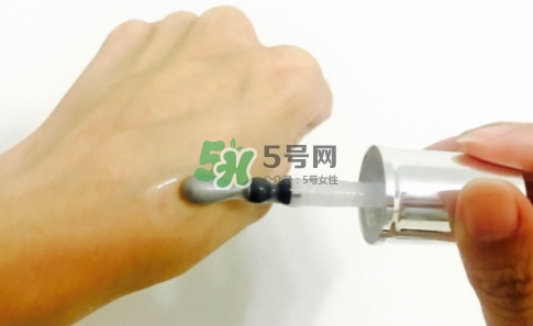 蘭蔻小灰瓶怎么用？蘭蔻小灰瓶眼部精華使用方法