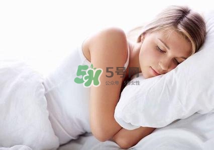 孕婦睡姿會(huì)影響寶寶嗎？孕婦睡姿對(duì)寶寶的影響