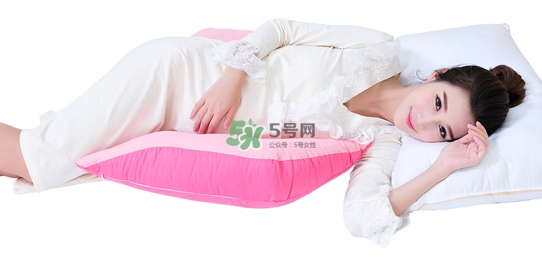 孕婦左側(cè)臥怎么睡舒服？孕婦左側(cè)臥位