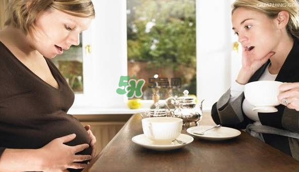 孕婦肚子硬邦邦的怎么回事？孕婦肚子硬生男生女？
