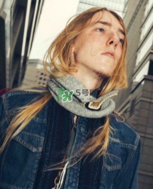 sacai2017秋冬系列怎么樣_在哪買_款式有哪些？