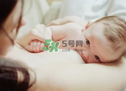 母乳喂養(yǎng)預防乳腺癌嗎？不喂母乳會的乳腺癌嗎？