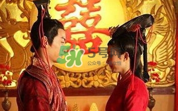 古代鬧洞房都是怎么鬧的？鬧洞房的習(xí)俗是怎么來(lái)的？