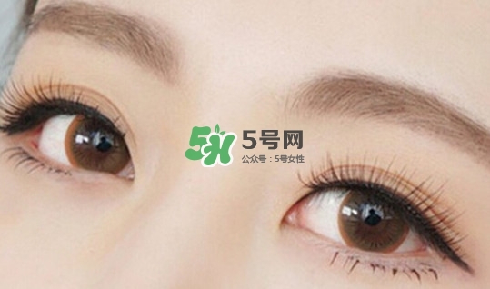 波浪眉是怎么畫的？為什么流行波浪眉？
