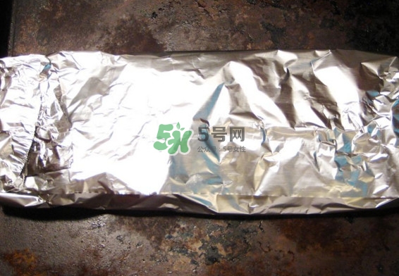 錫紙有毒嗎？錫紙是鋁箔紙嗎？