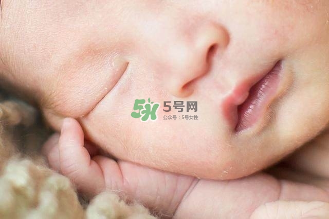 巨大兒的智商有問題嗎？巨大兒怎么喂養(yǎng)？
