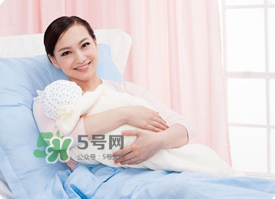 破腹產(chǎn)疤痕可以紋身嗎？破腹產(chǎn)后多久可以做疤痕紋身？