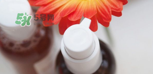 科顏氏金盞花潔面啫喱好用嗎？金盞花潔面是氨基酸嗎？