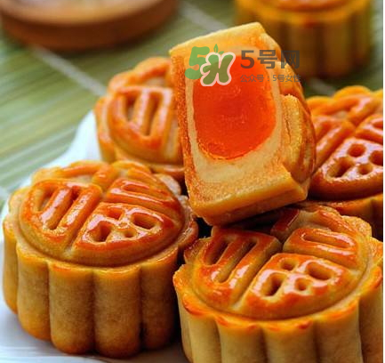 月餅轉(zhuǎn)化糖漿可以用蜂蜜代替嗎？月餅轉(zhuǎn)化糖漿可以用什么代替？