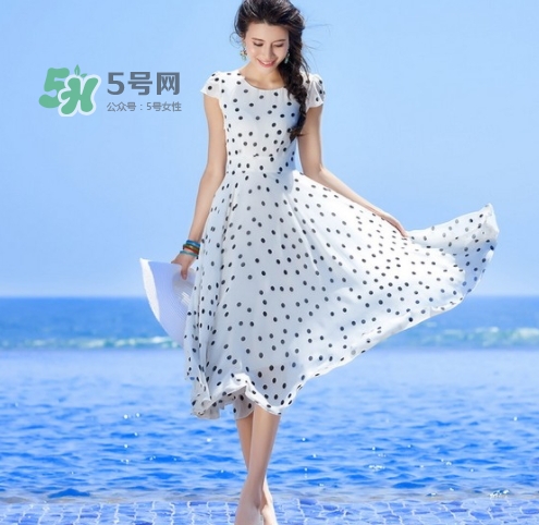 十月份去三亞穿什么衣服？10月份去三亞穿衣搭配