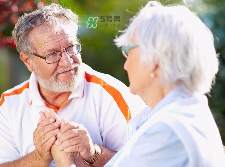 婚外情如何調(diào)查取證？網(wǎng)絡(luò)聊天記錄屬于婚外情證據(jù)嗎？
