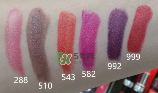 迪奧夾心999多少錢？迪奧夾心999口紅專柜價格