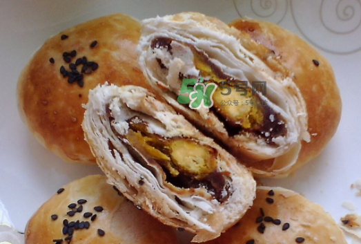 蛋黃酥為什么會爆開？蛋黃酥爆餡是什么原因？