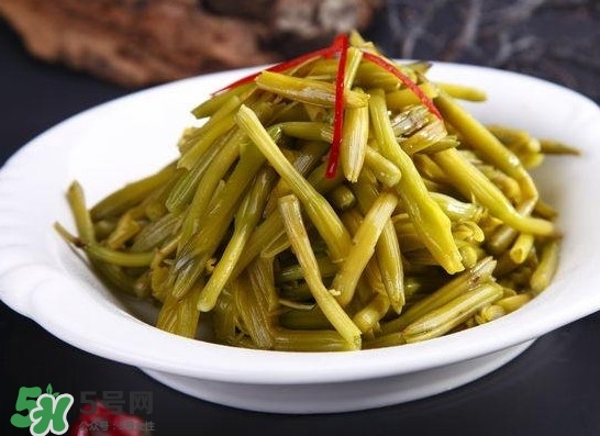 為什么說黃花菜都涼了？黃花菜為什么要抽芯