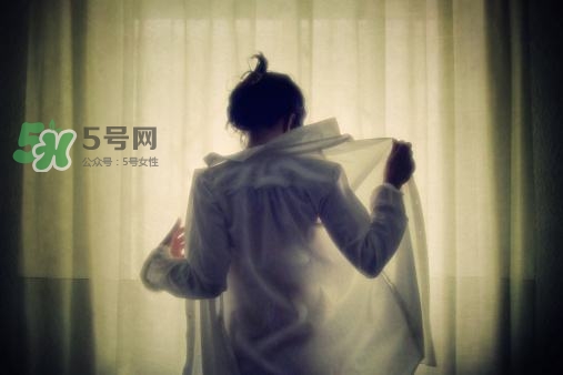 男性成人用品有害嗎？男性成人用品應(yīng)該怎樣使用？