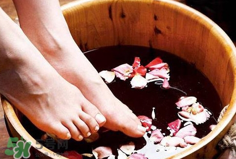 醋泡腳可以去死皮嗎？醋泡腳可以減肥嗎