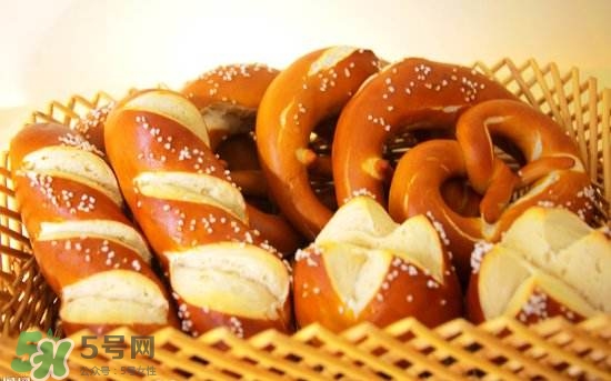 早餐吃面包會(huì)胖嗎？早餐吃面包好不好？
