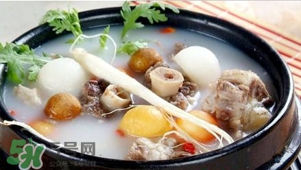 孕婦喝鯽魚(yú)湯上火嗎？孕婦喝鯽魚(yú)湯會(huì)發(fā)胖嗎？