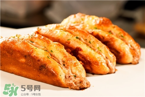 早餐吃面包會(huì)胖嗎？早餐吃面包好不好？