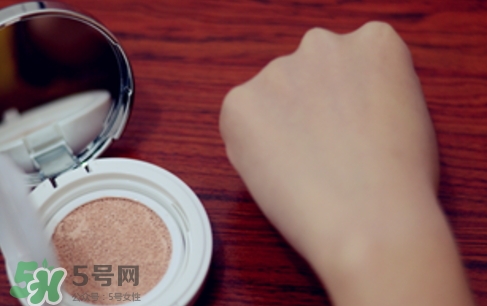 美康粉黛氣墊bb怎么樣？美康粉黛氣墊bb毀容