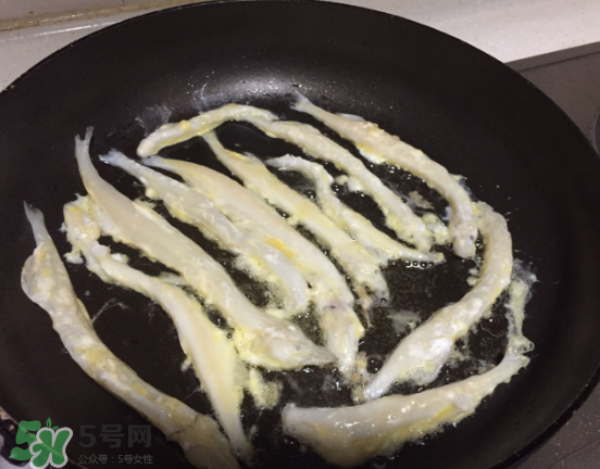 銀魚可以煲粥嗎？銀魚可以包餃子嗎？