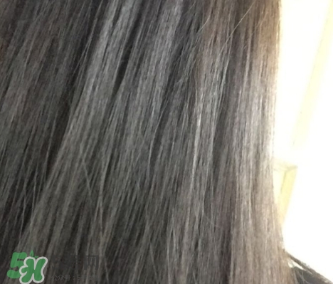 護(hù)發(fā)精油能不能抹頭皮？護(hù)發(fā)精油的危害
