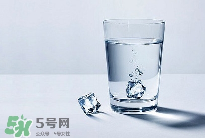 國家飲用水標(biāo)準是什么？飲用水和礦泉水的區(qū)別