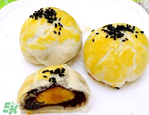 蛋黃酥什么牌子的好吃？蛋黃酥哪個牌子好吃？