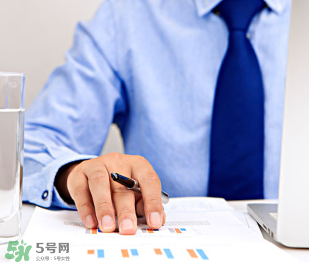 指甲上沒有月牙是怎么回事？指甲上沒有月牙是不是不健康？