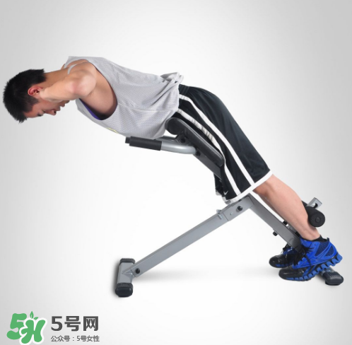 羅馬椅挺身練哪里？羅馬椅挺身一組做幾個？