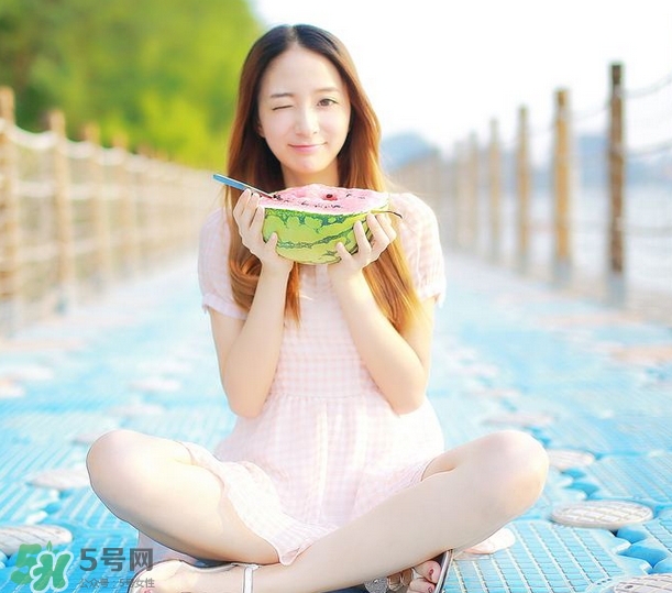 婦炎潔能治尿道炎嗎？婦炎潔功效