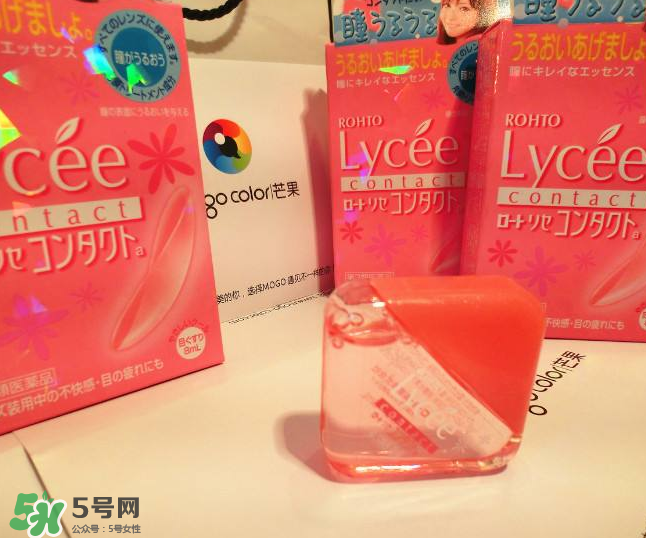 樂(lè)敦小粉花戴著隱形能用嗎_戴隱形能不能滴？