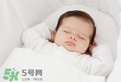 寶寶午睡多長時間才好？寶寶午睡的最佳時間