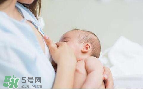 母乳到什么時(shí)候就沒營養(yǎng)了？母乳什么時(shí)候斷最好？