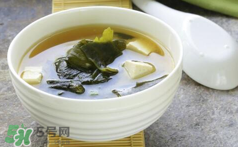 秋季養(yǎng)生吃什么？秋季養(yǎng)生湯推薦