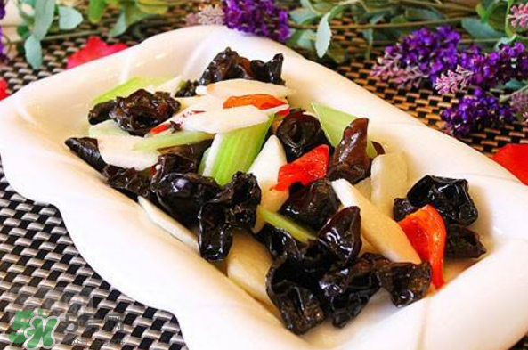 秋天吃什么養(yǎng)生？秋天養(yǎng)生食譜