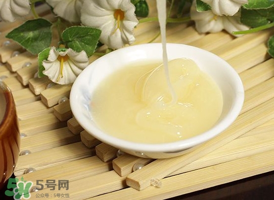 椴樹蜜有什么氣味？椴樹蜜結晶看到糖怎么回事
